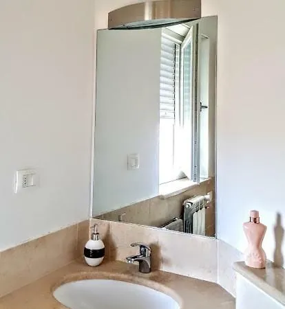 Porta Di Apartment *